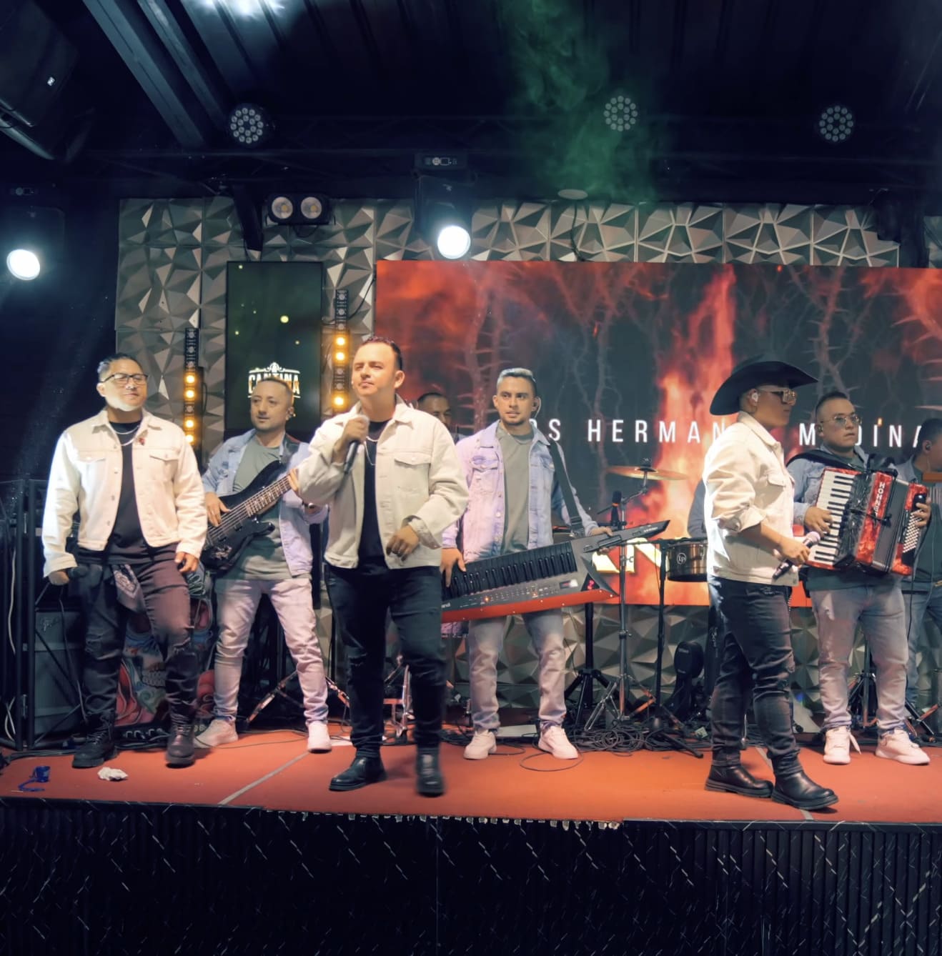 Fotograma video Live Raspa